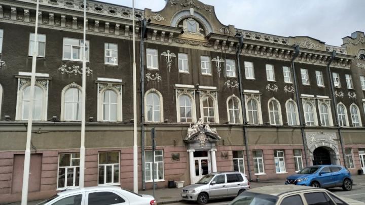Обрушение остановки на Буровой: экс-чиновник получил два года за гибель женщины Обрушение остановки на Буровой: экс-чиновник получил два года за гибель женщины
