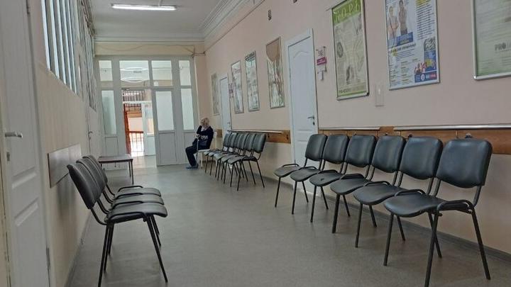В Саратовской области за неделю ОРВИ заболели 10 тысяч человек В Саратовской области за неделю ОРВИ заболели 10 тысяч человек
