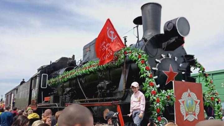 Ретропоезд «Воинский эшелон» сделает остановки на 20 станциях Саратовской области Ретропоезд «Воинский эшелон» сделает остановки на 20 станциях Саратовской области