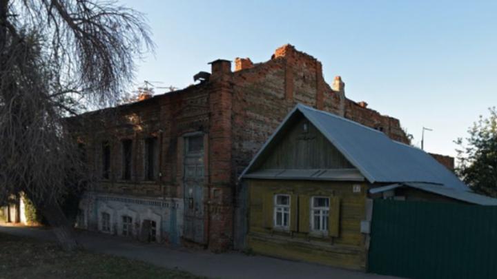 Власти Саратова безвозмездно передадут епархии дом-памятник на Большой Горной Власти Саратова безвозмездно передадут епархии дом-памятник на Большой Горной