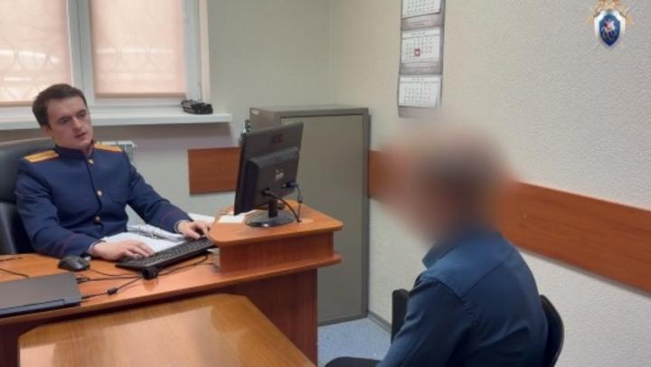 Двоих полицейских из Петровска заподозрили во взятках за экзамены в ГИБДД Двоих полицейских из Петровска заподозрили во взятках за экзамены в ГИБДД