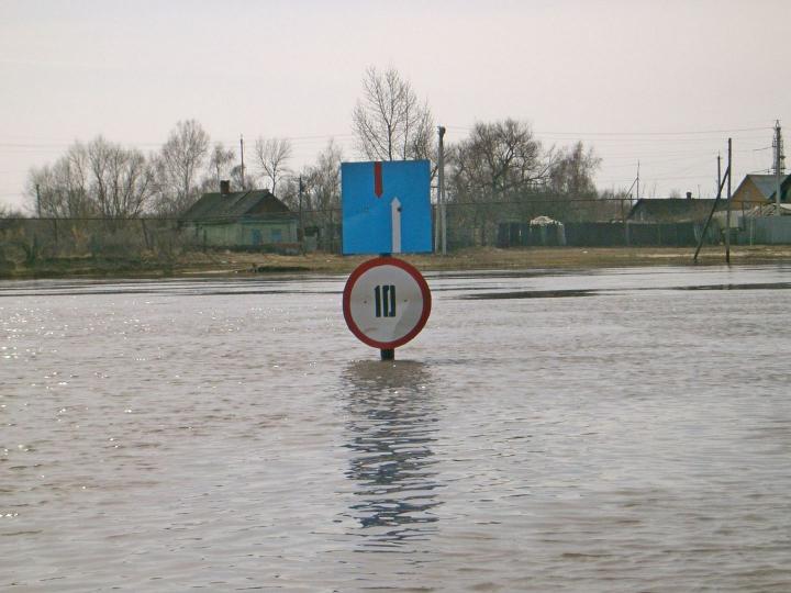 ТАК И ПОДМЫВАЕТ ТАК И ПОДМЫВАЕТ