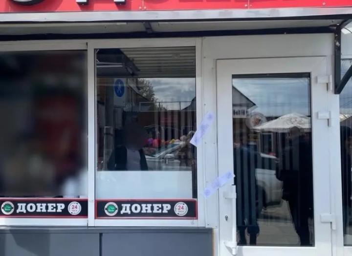 В Вольске суд приостановил работу кафе из-за иностранца-повара с патентом разнорабочего В Вольске суд приостановил работу кафе из-за иностранца-повара с патентом разнорабочего