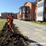Энергетики «Т Плюс» помогли навести порядок на территории дома ветеранов в Балакове Энергетики «Т Плюс» помогли навести порядок на территории дома ветеранов в Балакове