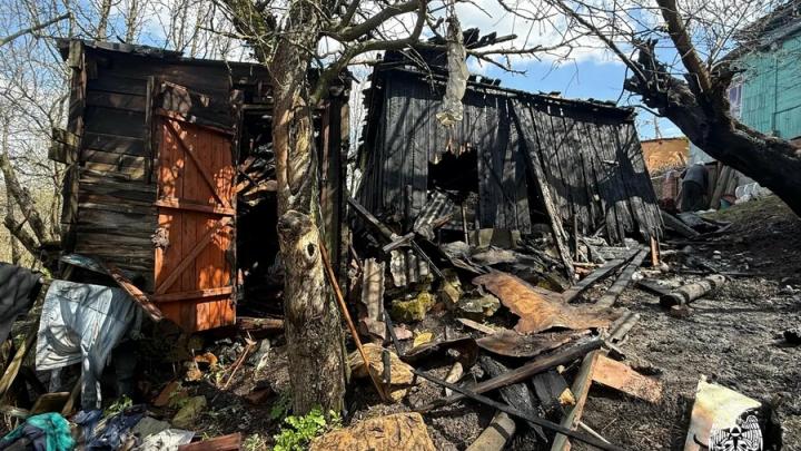 В Балашове мужчина хотел пожарить мясо и получил ожоги В Балашове мужчина хотел пожарить мясо и получил ожоги