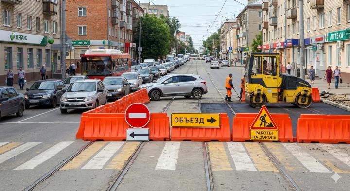 Масштабные ограничения в центре Саратова: из-за благоустройства на неделю ограничат движение на ключевых перекрестках Масштабные ограничения в центре Саратова: из-за благоустройства на неделю ограничат движение на ключевых перекрестках