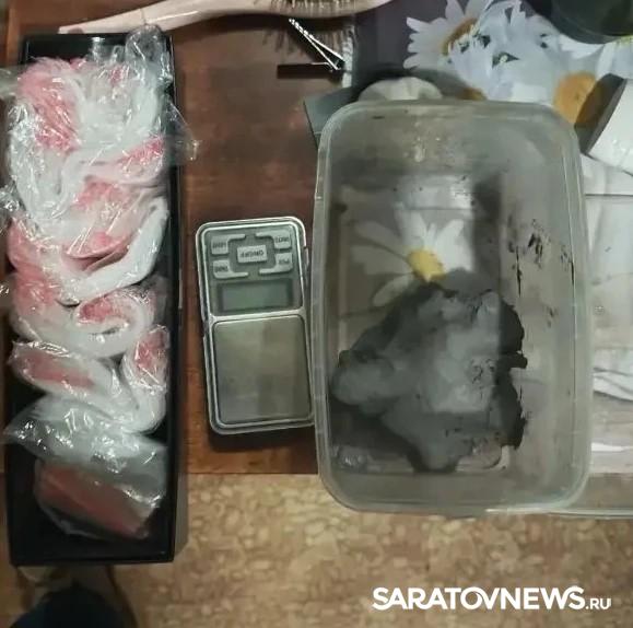 На саратовской трасе поймали наркоторговца На саратовской трасе поймали наркоторговца