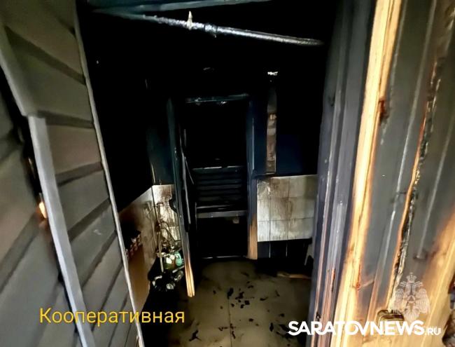 В Саратове за выходные в пожарах в банях пострадали женщина и подросток