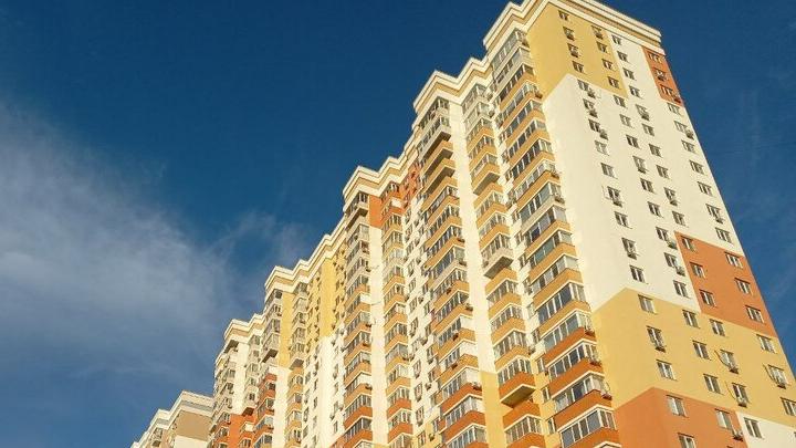 Цены на новостройки в Саратове снизились за год, а по России замерли Цены на новостройки в Саратове снизились за год, а по России замерли