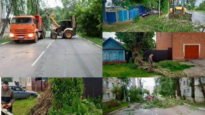В Энгельсе коммунальщики ликвидируют последствия непогоды В Энгельсе коммунальщики ликвидируют последствия непогоды