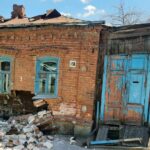 В Саратове обрушился знаменитый «волнообразный» дом В Саратове обрушился знаменитый «волнообразный» дом
