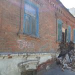 В Саратове обрушился знаменитый «волнообразный» дом В Саратове обрушился знаменитый «волнообразный» дом