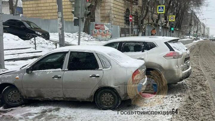 В Заводском районе Саратова ищут свидетелей ДТП с тяжело раненой пенсионеркой В Заводском районе Саратова ищут свидетелей ДТП с тяжело раненой пенсионеркой