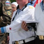 На набережной Саратова прошли торжества в честь 330-летия Военно-морского флота На набережной Саратова прошли торжества в честь 330-летия Военно-морского флота