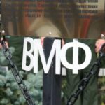 На набережной Саратова прошли торжества в честь 330-летия Военно-морского флота На набережной Саратова прошли торжества в честь 330-летия Военно-морского флота