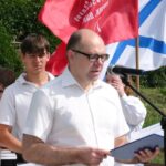 На набережной Саратова прошли торжества в честь 330-летия Военно-морского флота На набережной Саратова прошли торжества в честь 330-летия Военно-морского флота