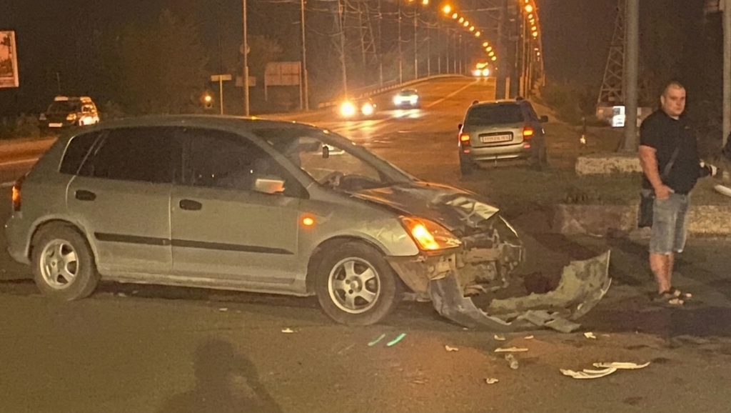 Черный вторник для двухколесного транспорта: в Саратове, Вольске и Энгельсе госпитализировали велосипедистов и байкера Черный вторник для двухколесного транспорта: в Саратове, Вольске и Энгельсе госпитализировали велосипедистов и байкера