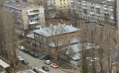 Три исторических здания в центре Саратова получили статус памятников Три исторических здания в центре Саратова получили статус памятников
