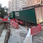Фура из Нижнего Новгорода провалилась в саратовскую яму