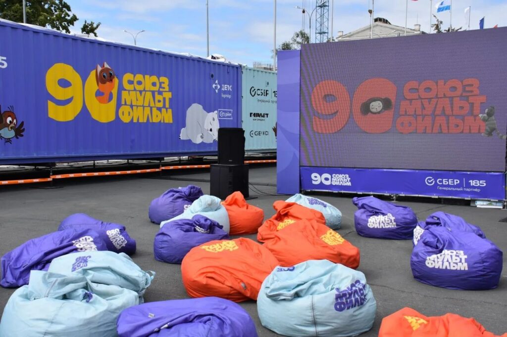 В Саратове показали «скелет» крокодила Гены и секреты советских мультфильмов