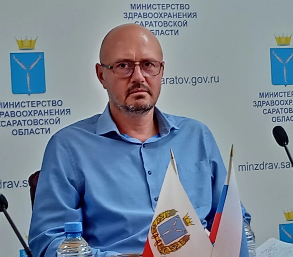 Саратовский врач раскрыл, почему молодежь почти отказалась от крепкого алкоголя