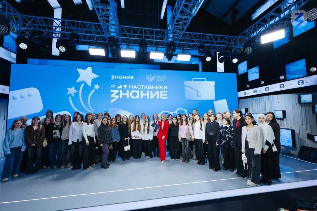 Саратовские педагоги получили шанс выиграть крупную премию Саратовские педагоги получили шанс выиграть крупную премию