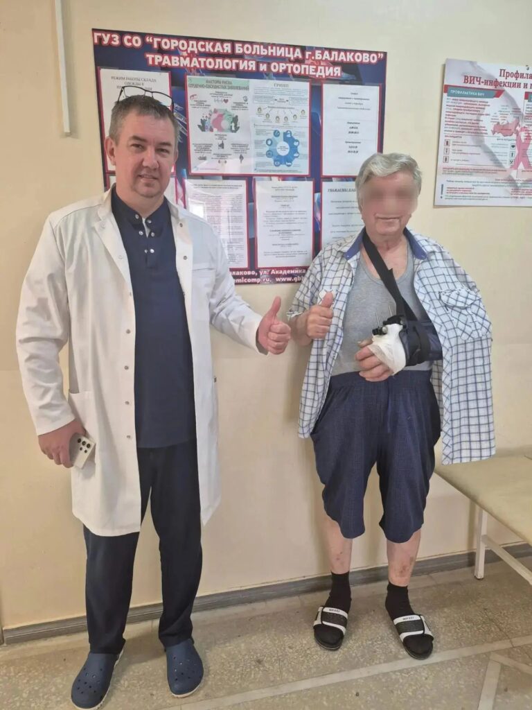 Балаковские врачи спасли руку 70-летнему мужчине после травмы на производстве