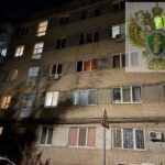 Ребёнок выпал из окна третьего этажа в Заводском районе Саратова Ребёнок выпал из окна третьего этажа в Заводском районе Саратова