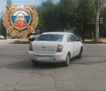 Иномарка сбила прохожего в Энгельсе Иномарка сбила прохожего в Энгельсе