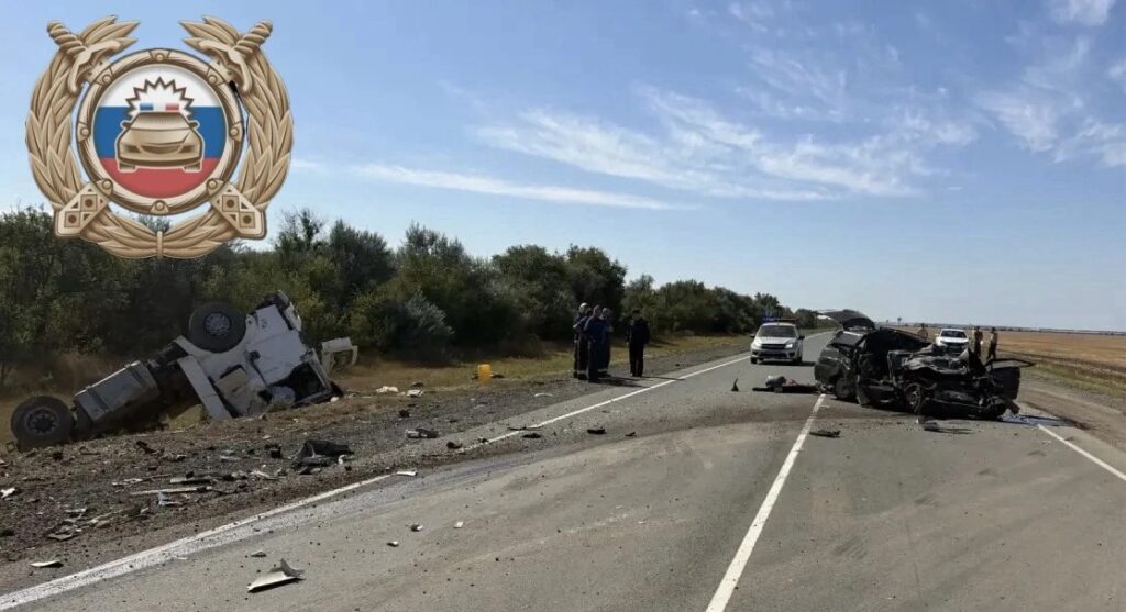 Женщина погибла в жестком ДТП в Саратовской области Женщина погибла в жестком ДТП в Саратовской области