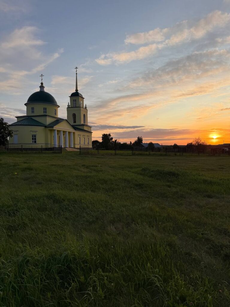 Отреставрированный храм в Аркадакском районе