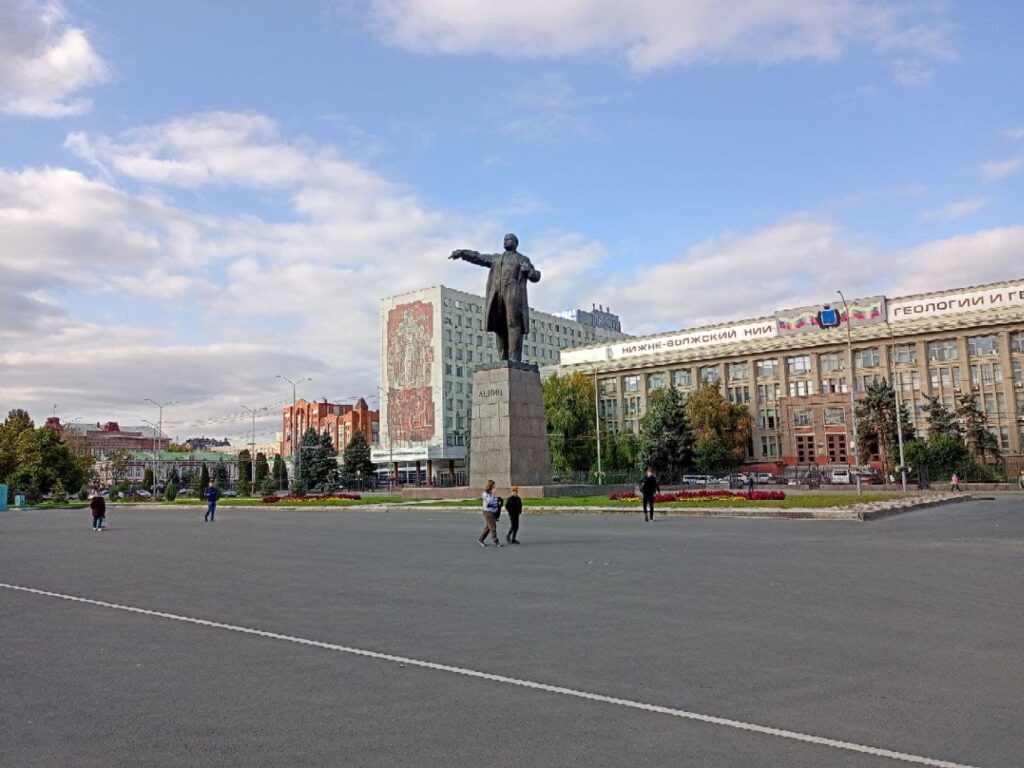 ЧВК: чем всё кончилось. Планы по строительству подземных объектов под главной площадью Саратова ЧВК: чем всё кончилось. Планы по строительству подземных объектов под главной площадью Саратова