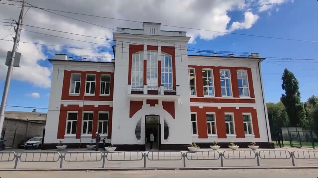 Четыре школы в Саратовской области откроются после капремонта 1 сентября