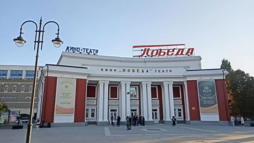 В Саратове показали фильм о градозащитнике Алексее Голицыне В Саратове показали фильм о градозащитнике Алексее Голицыне
