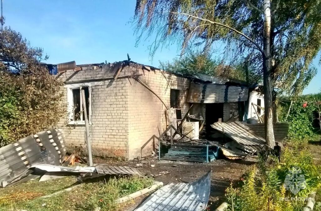 Соседи спасли женщину, но не успели помочь мужчине: страшный пожар унес жизнь пенсионера