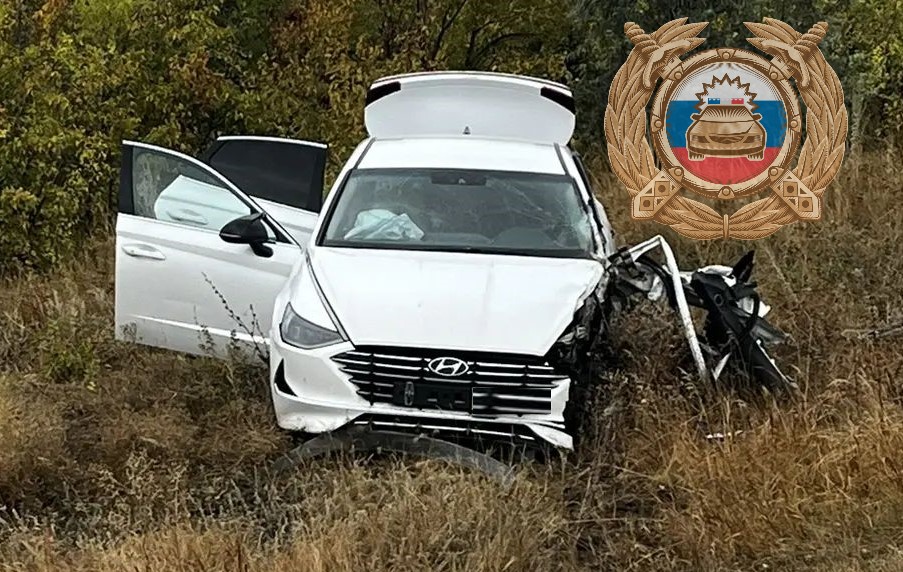 Молодой водитель травмировался в ДТП с «КамАЗом» в Саратовской области