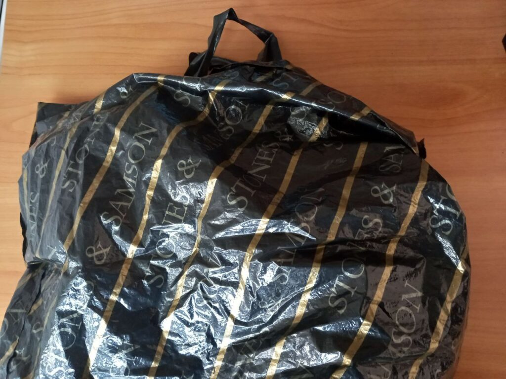 Под Саратовом пенсионер стал уголовником из-за пакета с коноплей Под Саратовом пенсионер стал уголовником из-за пакета с коноплей