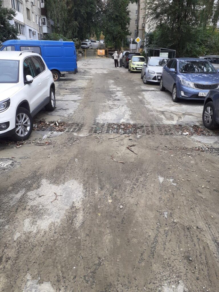 В Саратове строймусор смыло к Набережной Космонавтов В Саратове строймусор смыло к Набережной Космонавтов