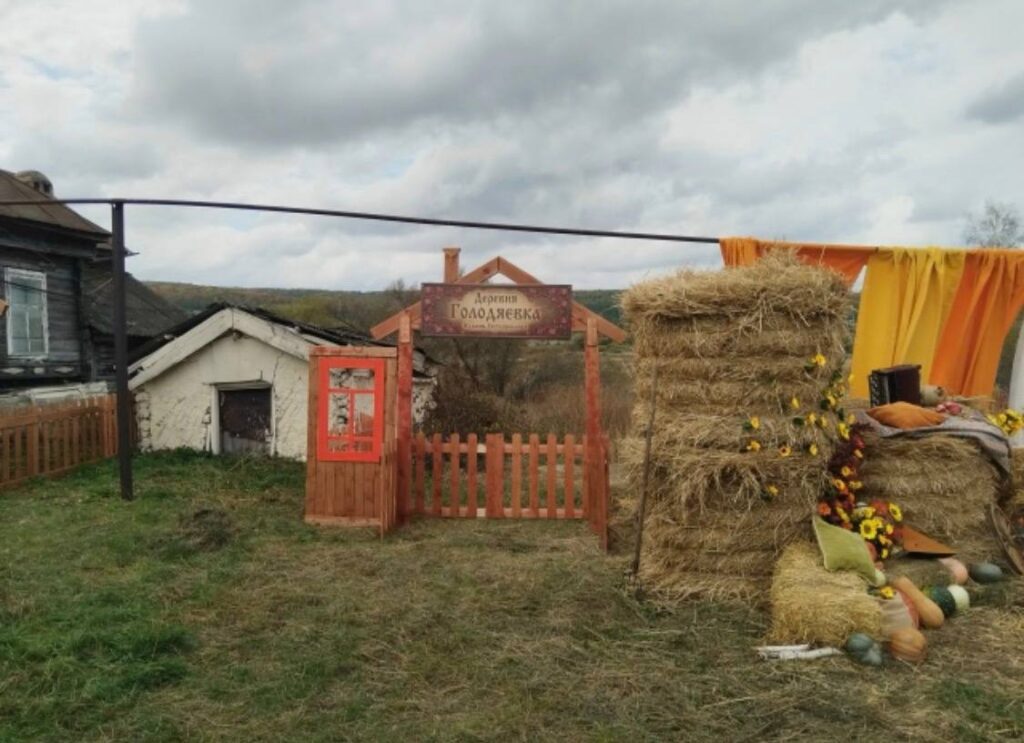 В саратовском селе Белый Ключ прошел русский праздник В саратовском селе Белый Ключ прошел русский праздник