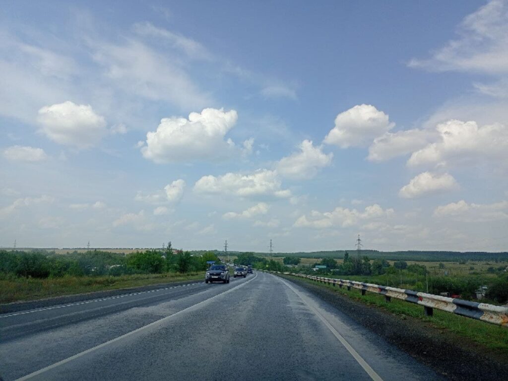 На содержание 250 км дорог в Саратовской области потратят 205 млн рублей