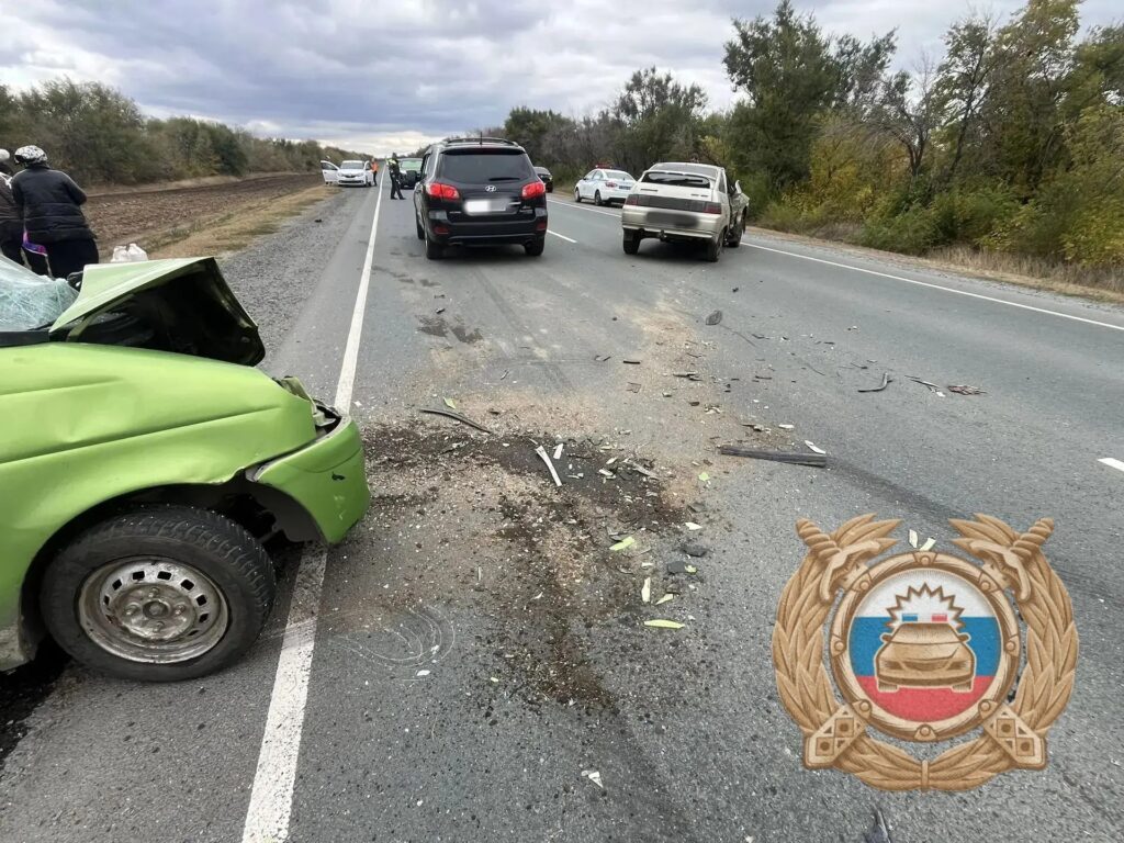 Водитель разбился в ДТП в Саратовской области