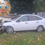 В Хвалынске «Гранта» влетела в «Калину»: пострадала женщина