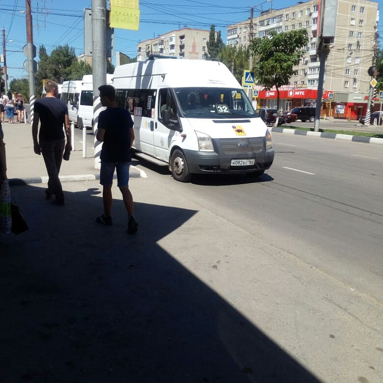 Водитель автобуса в Балашове применил силу к подростку